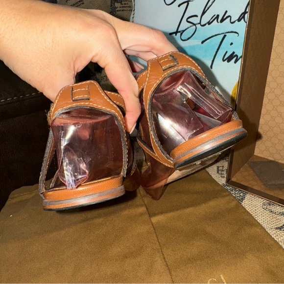 Gucci Horsebit Brown Leather Ankle Strap Thong Flat Sandals Size 36 - Picture 9 of 16